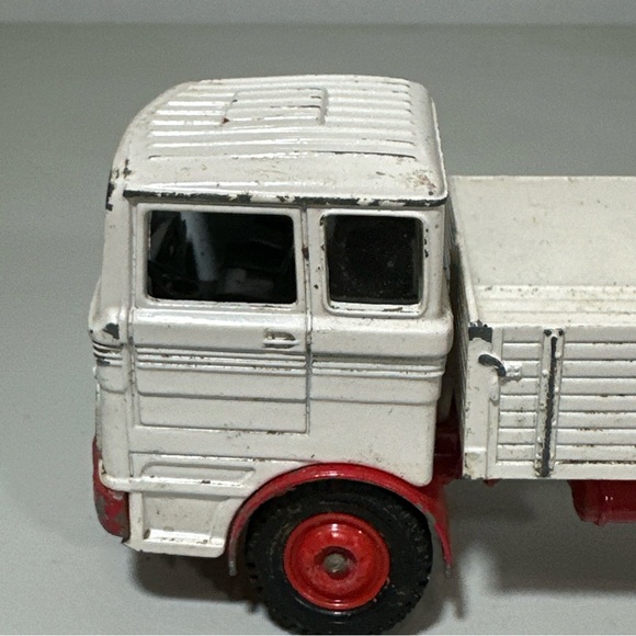 Vintage 1960s Dinky Toys 917 Merceds Benz LP 1920 Truck  made in England - Picture 2 of 9